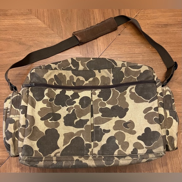 Vintage Cabela’s Camo Hunting Bag - Picture 7 of 7